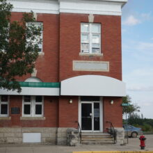 Image 2: Corner entrance of Neepawa Post Office