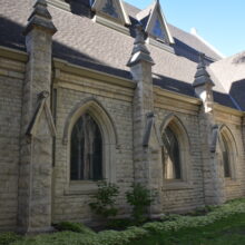 Image 4: Side facade of Holy Trinity Church